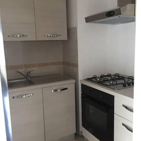 Mini Attico Con Ampio Terrazzo