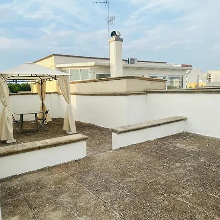Mini Attico Con Ampio Terrazzo *